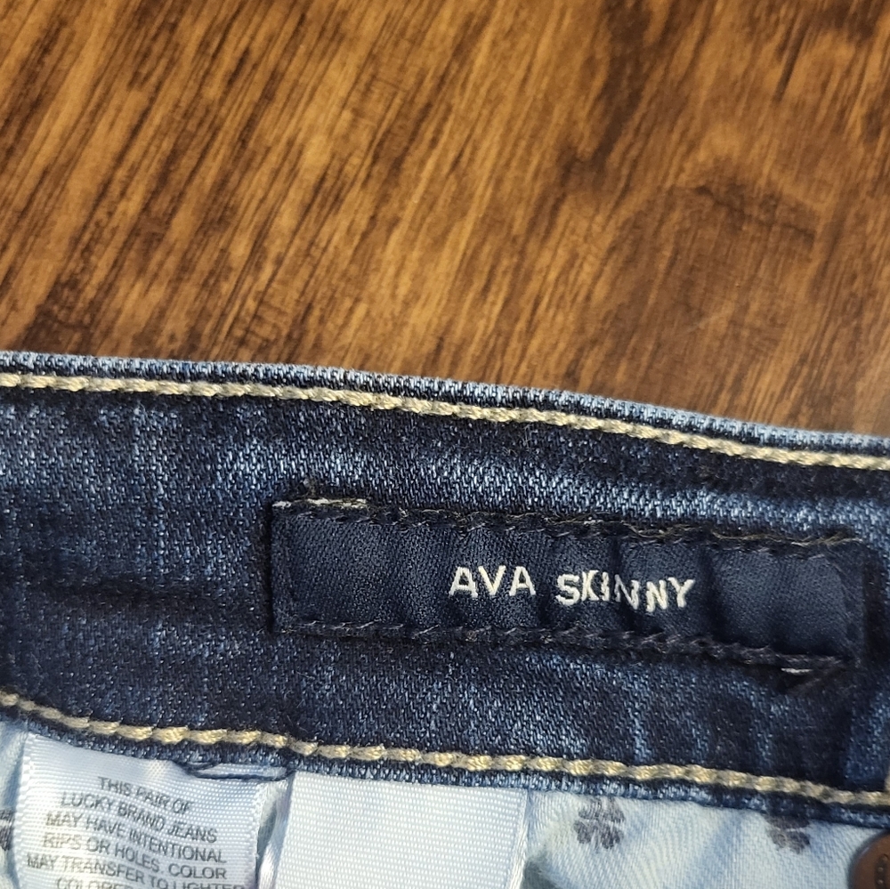 Women's Lucky Brand Size 6/28 Ava Skinny  Jeans With Raw Hem - Picture 3 of 5